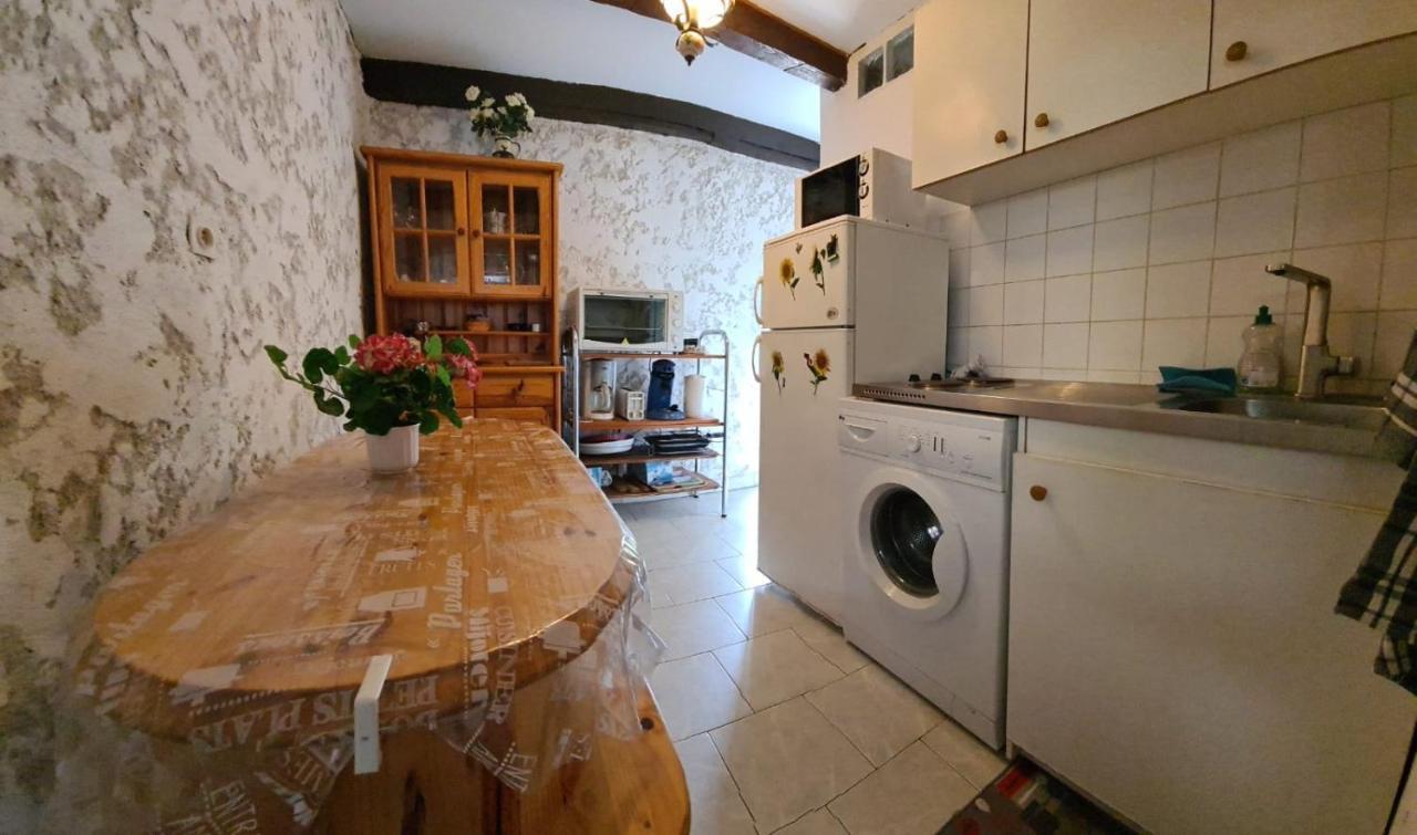 Maison De Vacances Renno Exterior photo
